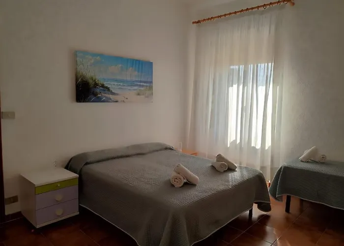 Ferienhaus Family & Friends - First Floor - South West Wing - Fully Equipped With View - 15 Minutes Drive By Car To The Seaside *